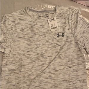 New Men’s Under Armour Heatgear short sleeve shirt